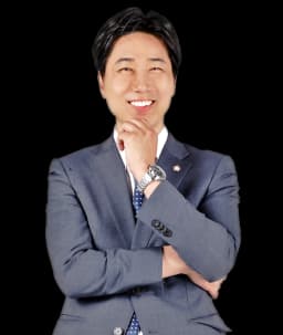 사건담당변호사 심재국