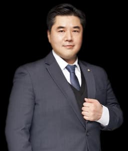 사건담당변호사 박상범